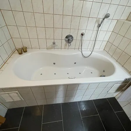 Haus Valentina 1 *